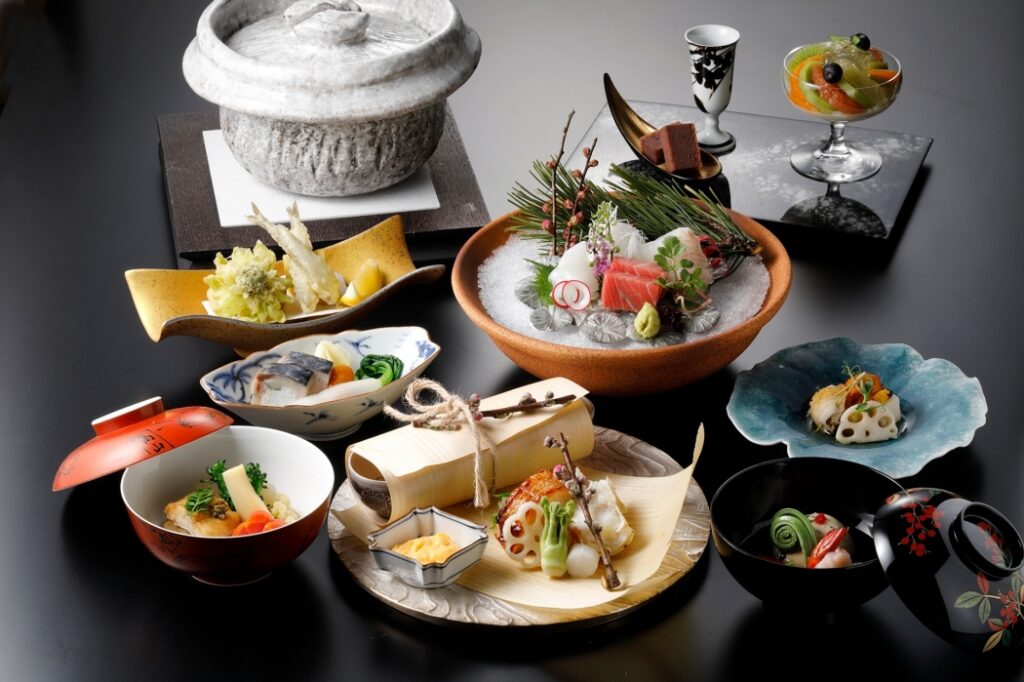 茶懐石京料理｜一度は泊まりたい 日本の高級旅館・ブティックホテル（Best Boutique Stays Japan）