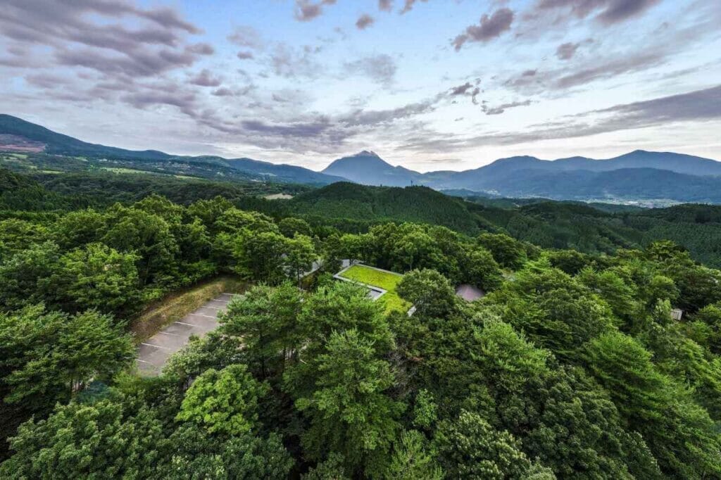 草屋根の宿 龍のひげ/別邸 ゆむた-外観｜一度は泊まりたい 日本の高級旅館・ブティックホテル（Best Boutique Stays Japan）